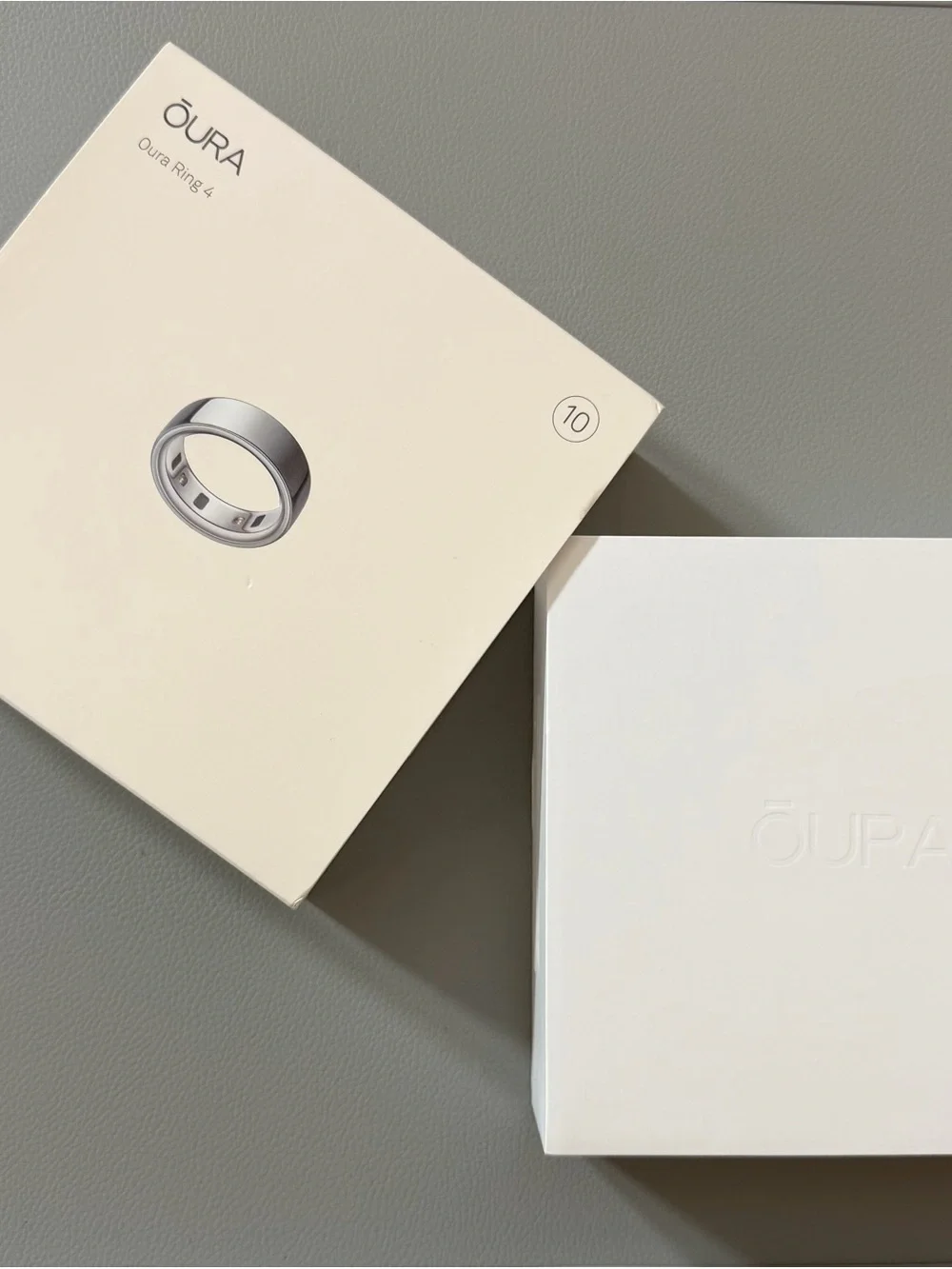 Oura Ring 4 Silver Size 10 – Like New – Complete Set – $250